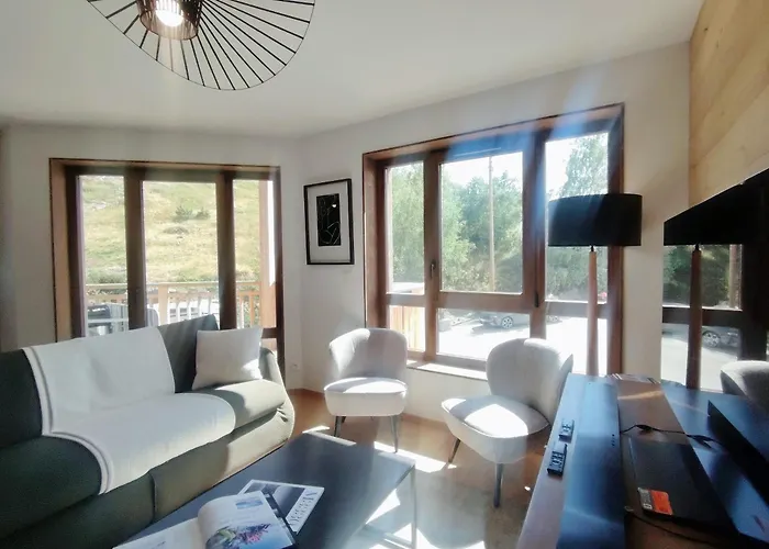Apartman Homency - L'expression A11 *